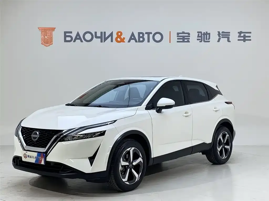 Nissan Qashqai — фото 1