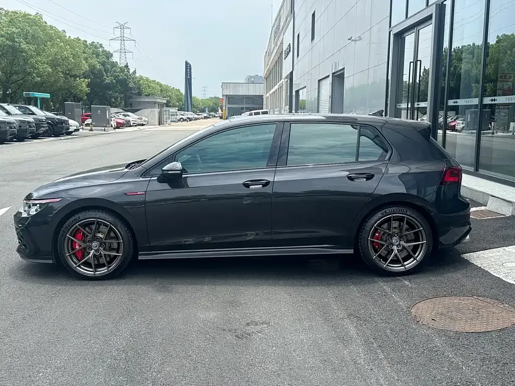 Volkswagen Golf GTI 2022 из CN, фото 10