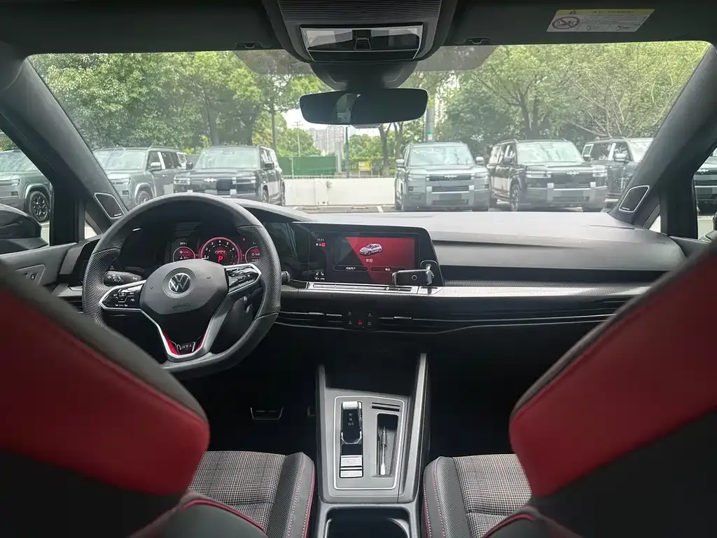 Volkswagen Golf GTI 2022 из CN, фото 3
