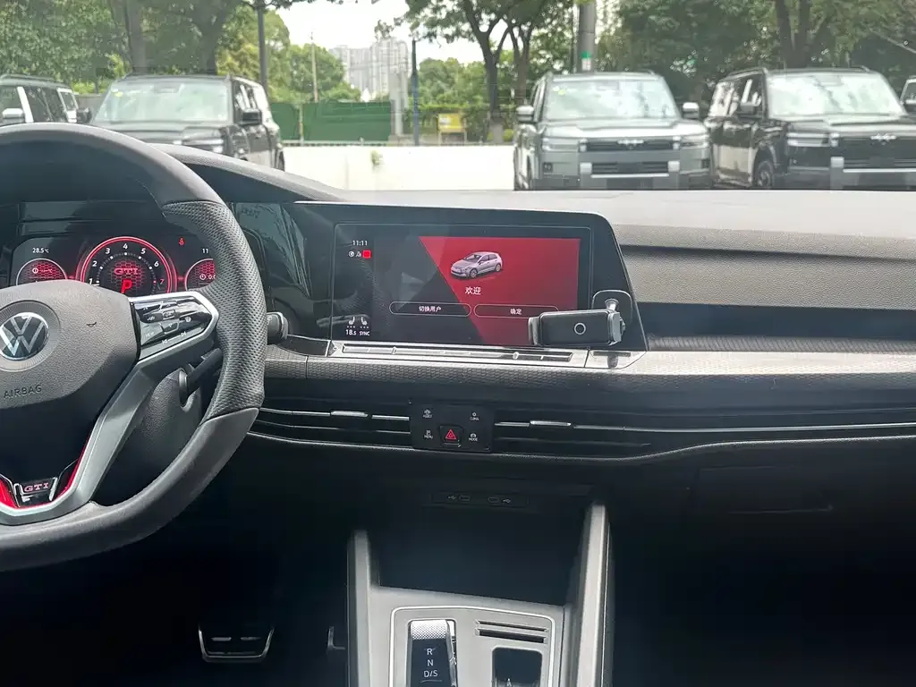 Volkswagen Golf GTI 2022 из CN, фото 2