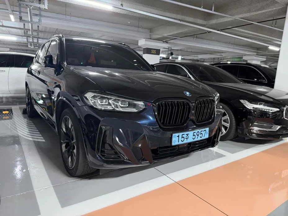 BMW iX3 2022 из KR, фото 8