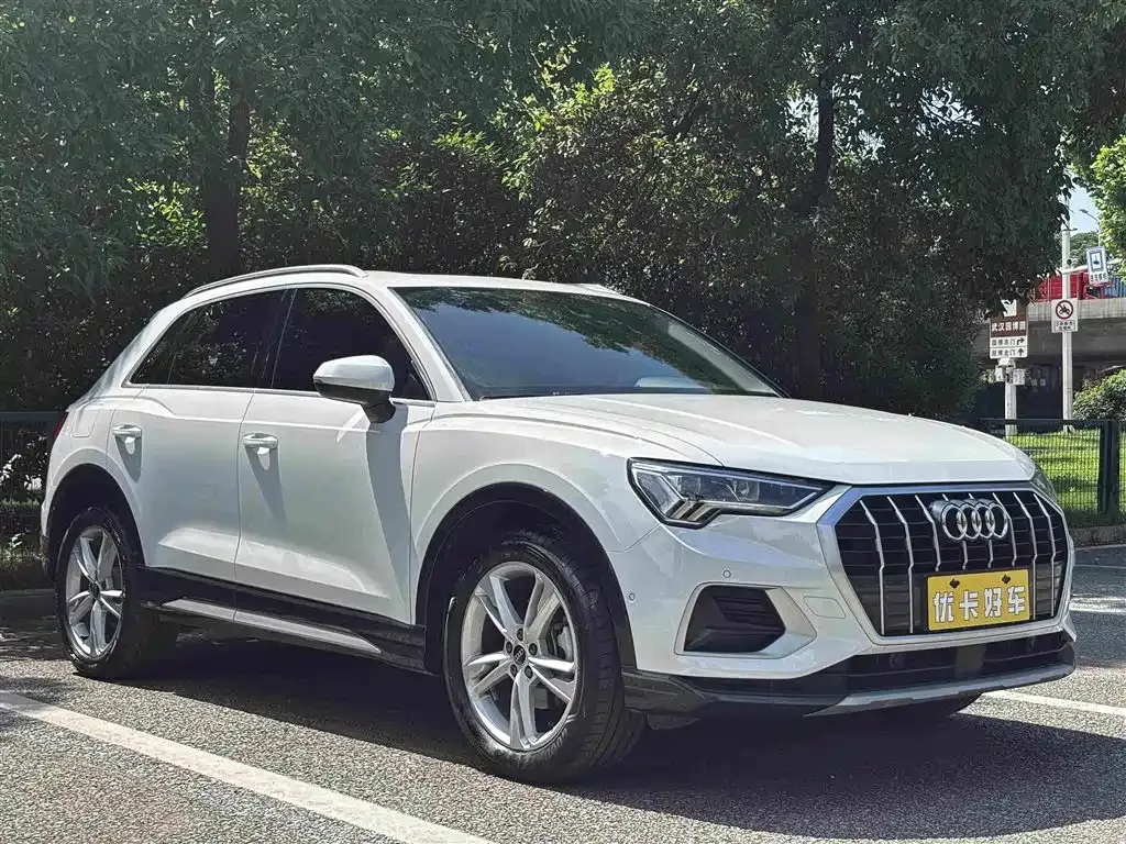 Audi Q3 — фото 5