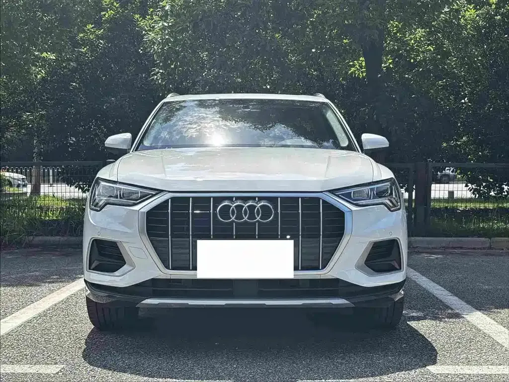 Audi Q3 — фото 4