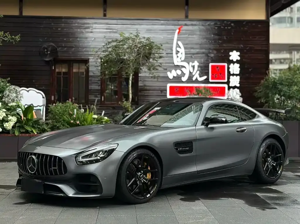 Mercedes-Benz AMG GT — фото 1