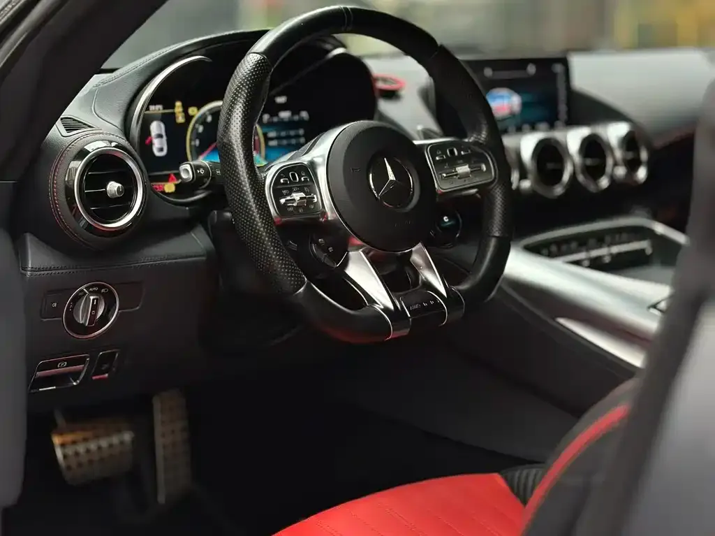 Mercedes-Benz AMG GT — фото 6