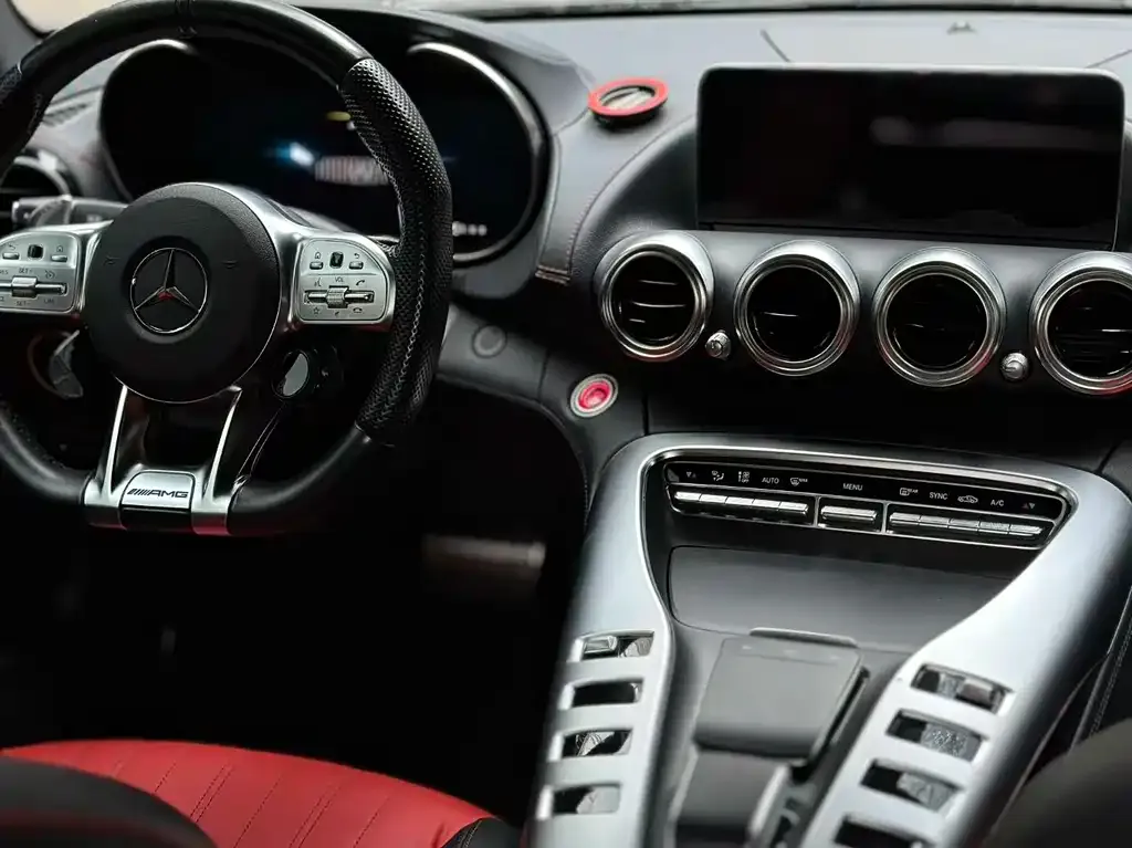 Mercedes-Benz AMG GT — фото 8