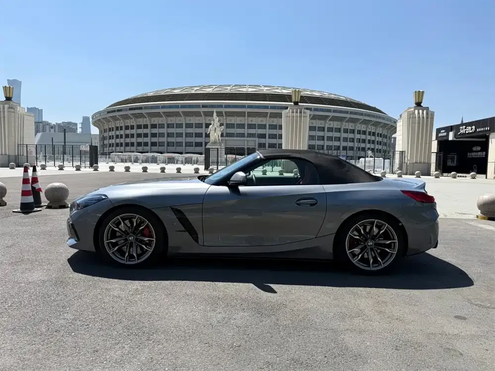 BMW Z4 — фото 3