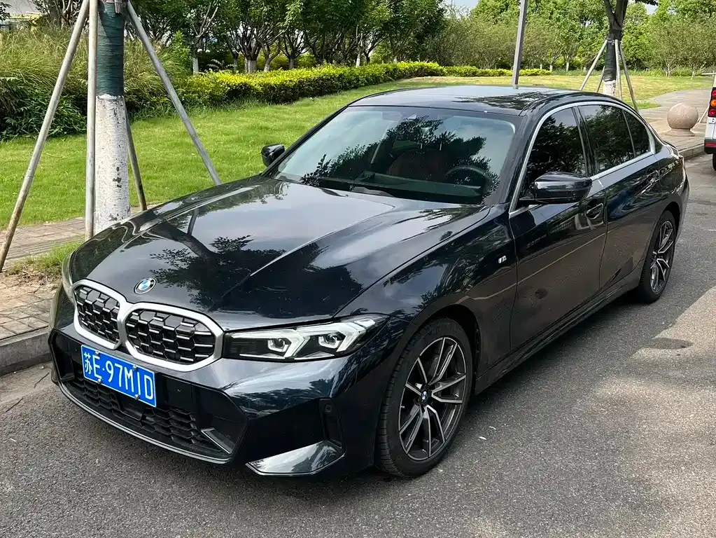 BMW 3 Series — фото 1