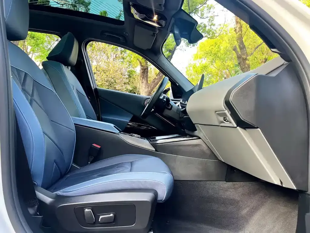BMW X3 2025 из CN, фото 8