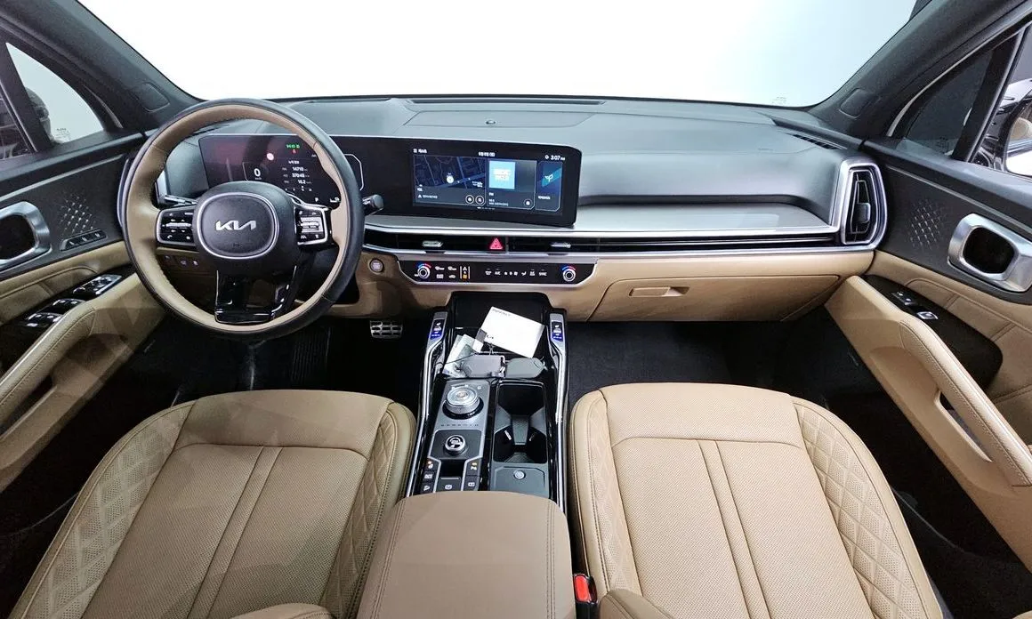 Kia Sorento — фото 9