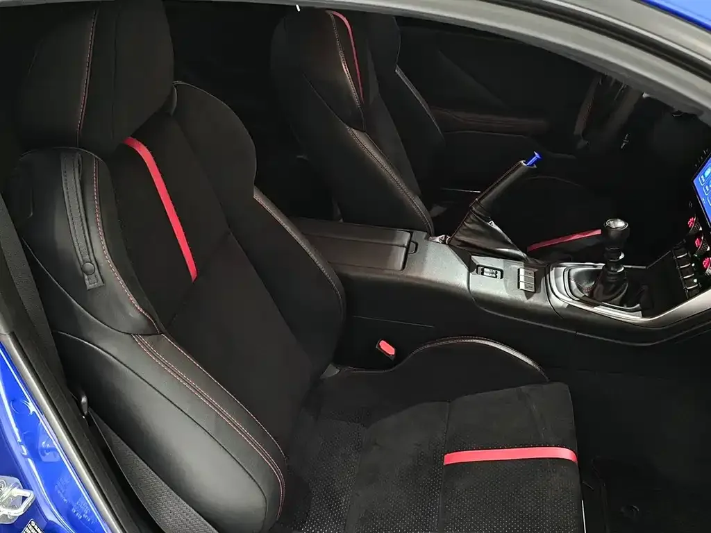 Subaru BRZ 2022 из CN, фото 5