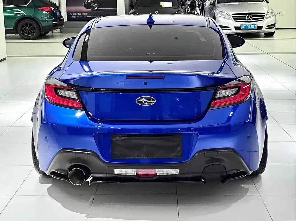 Subaru BRZ 2022 из CN, фото 7