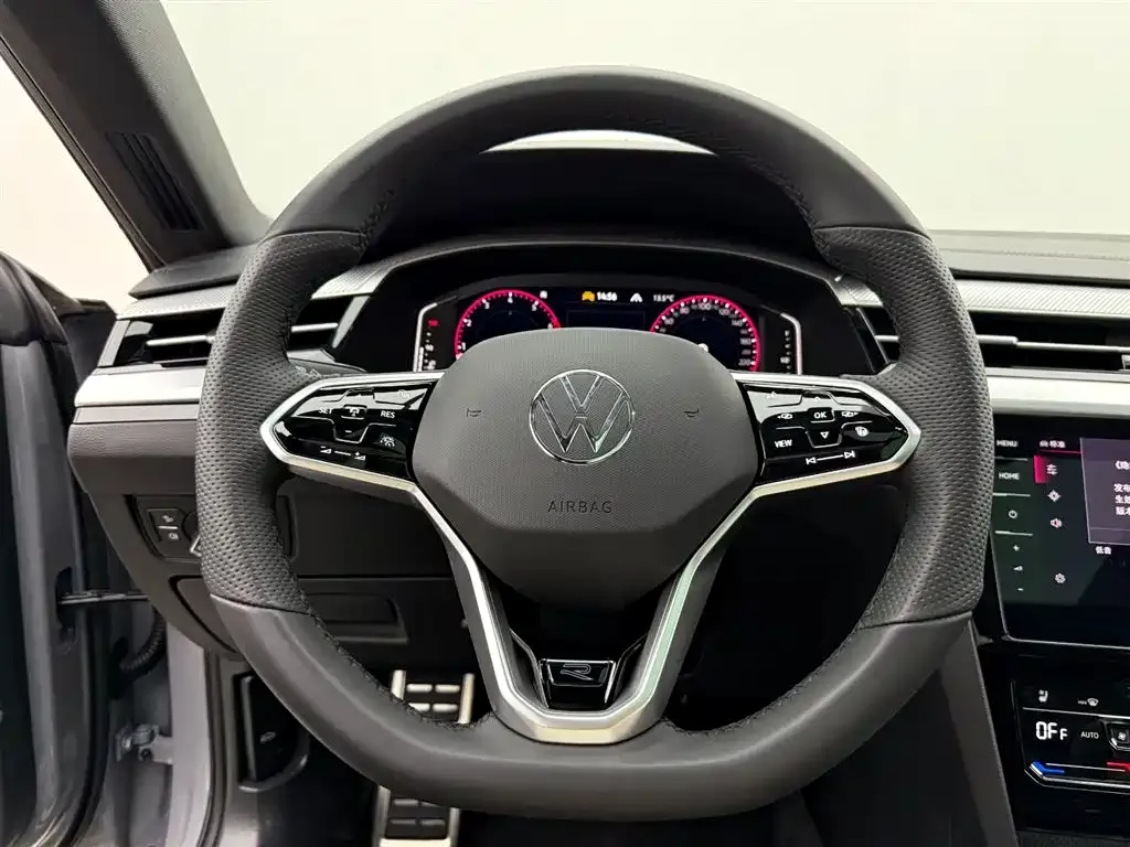 Volkswagen CC — фото 2