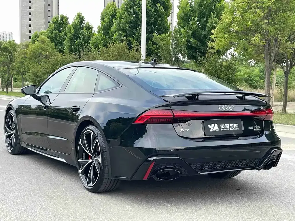 Audi A7 — фото 9