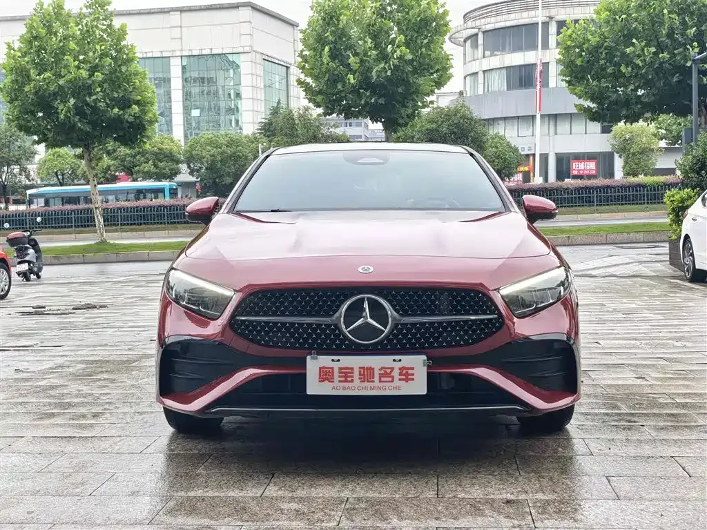 Mercedes-Benz A-Class — фото 9
