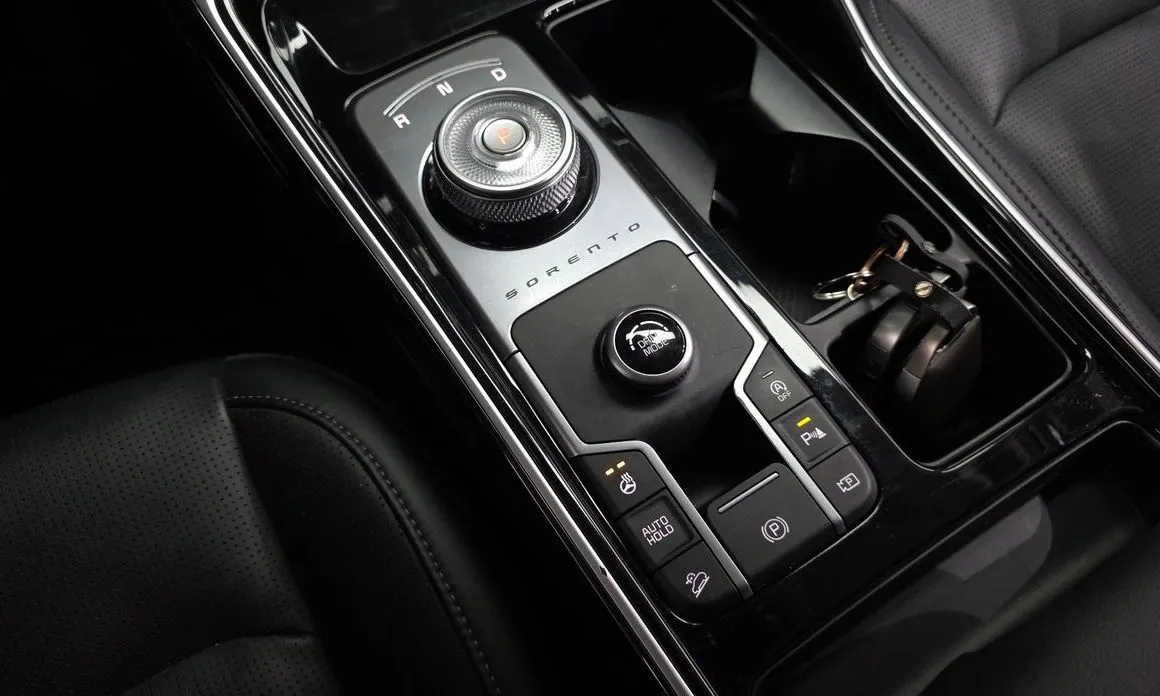 Kia Sorento 2024 из KR, фото 5