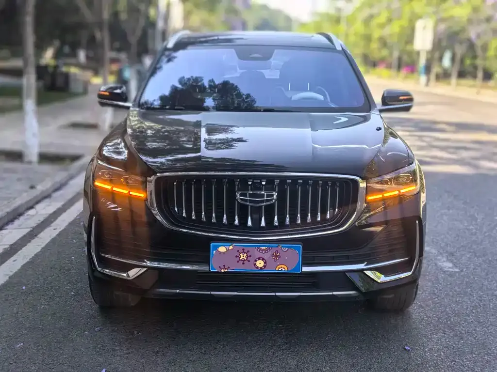 Geely Xingyue L — фото 10
