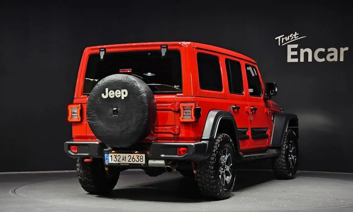Jeep Wrangler 2022 из KR, фото 2