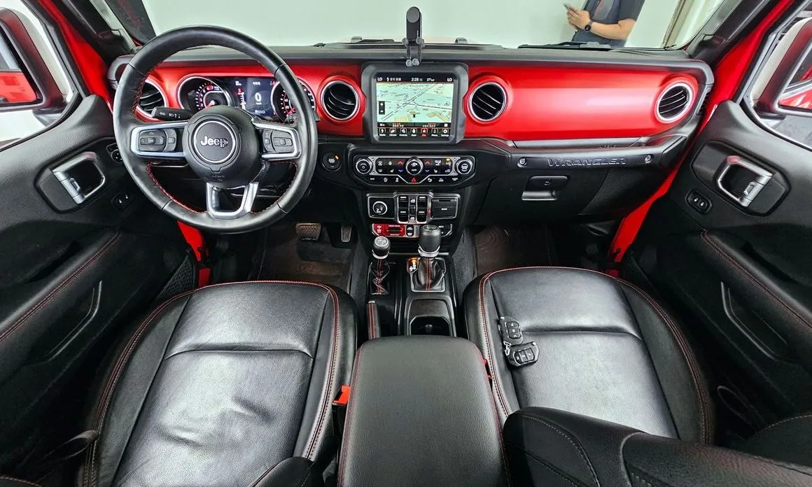 Jeep Wrangler 2022 из KR, фото 9