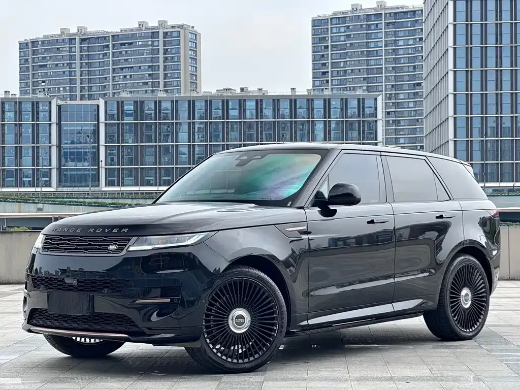 Land Rover Sport — фото 1