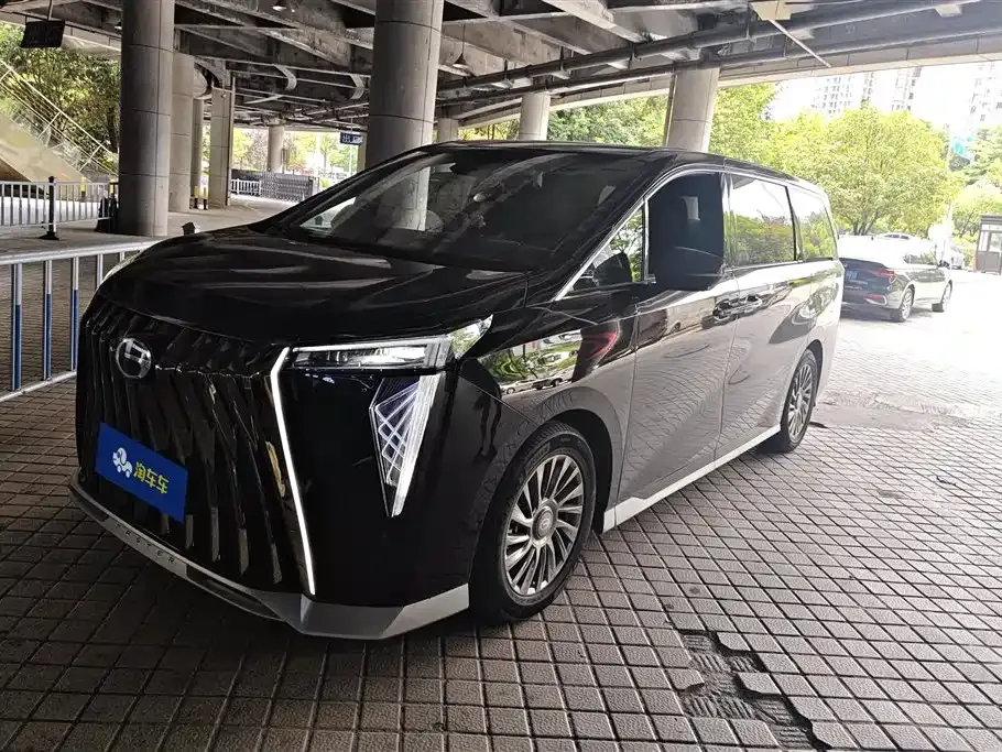 GAC Motor Trumpchi M8 — фото 1