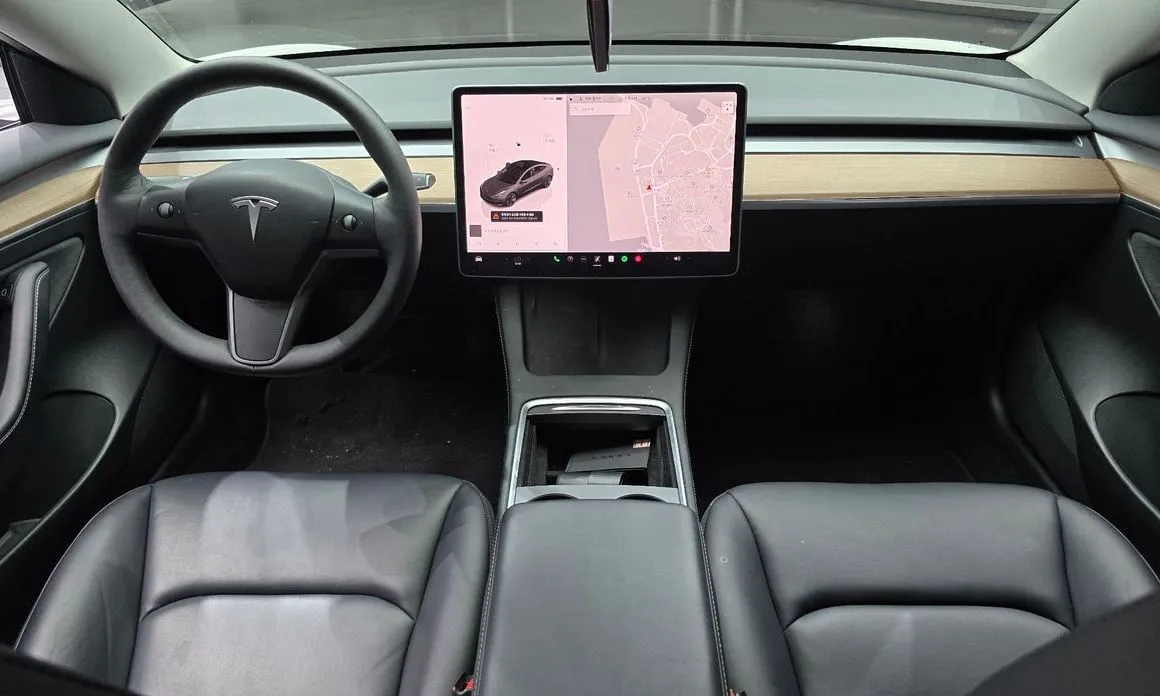 Tesla Model 3 — фото 6