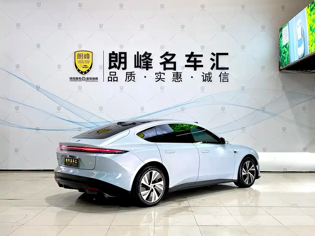 NIO ET5 2024 из CN, фото 2