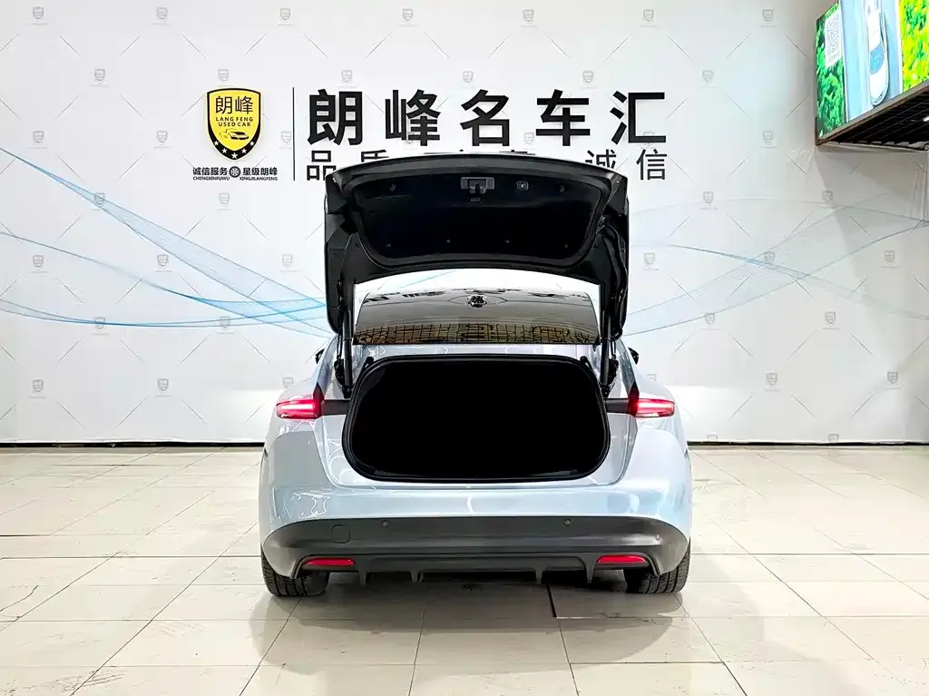 NIO ET5 2024 из CN, фото 4