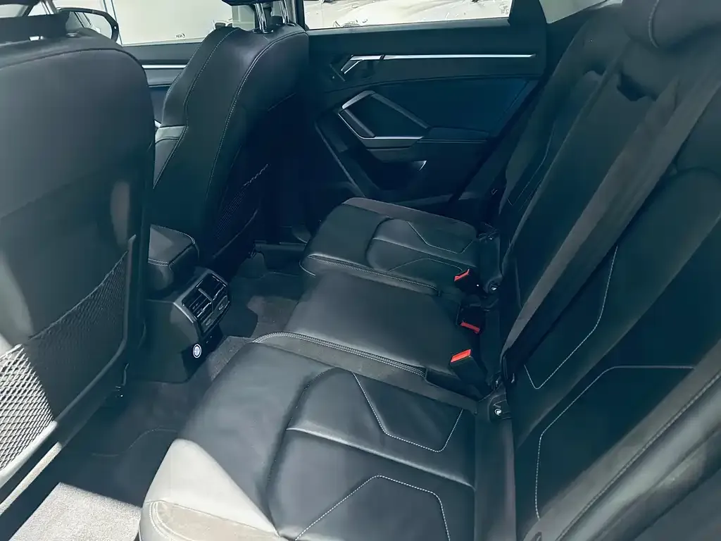 Audi Q3 Sportback 2022 из CN, фото 9