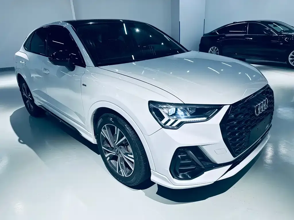 Audi Q3 Sportback 2022 из CN, фото 4