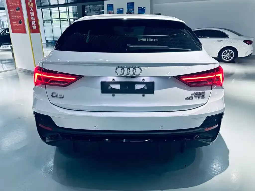 Audi Q3 Sportback 2022 из CN, фото 7