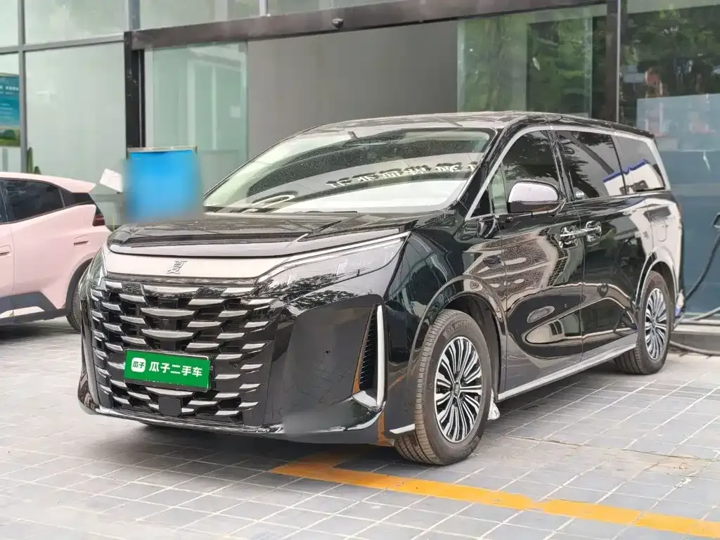 BYD Xia 2025 из CN, фото 3