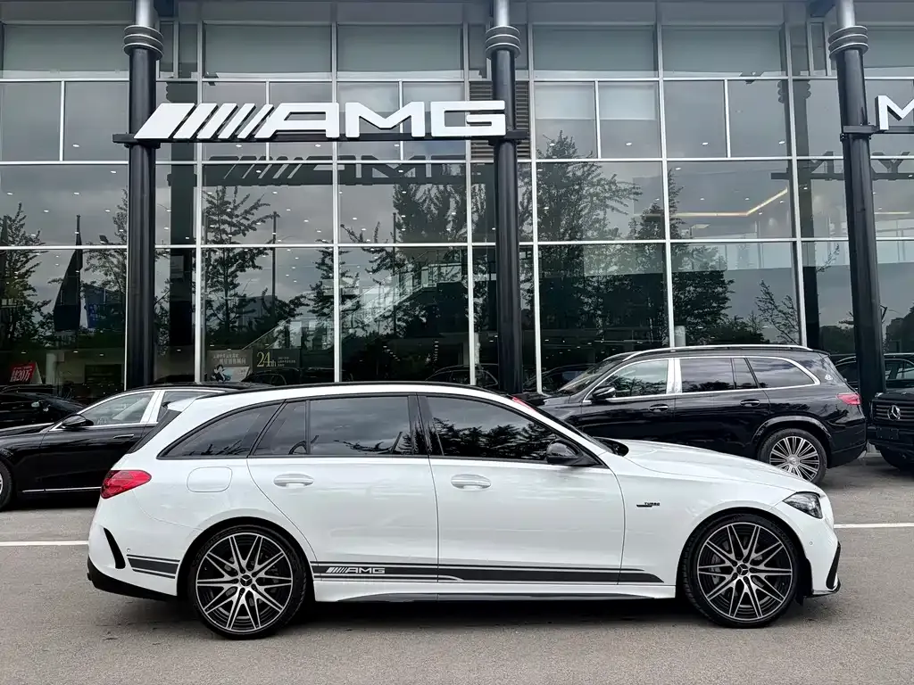 Mercedes-Benz C-Class AMG — фото 7
