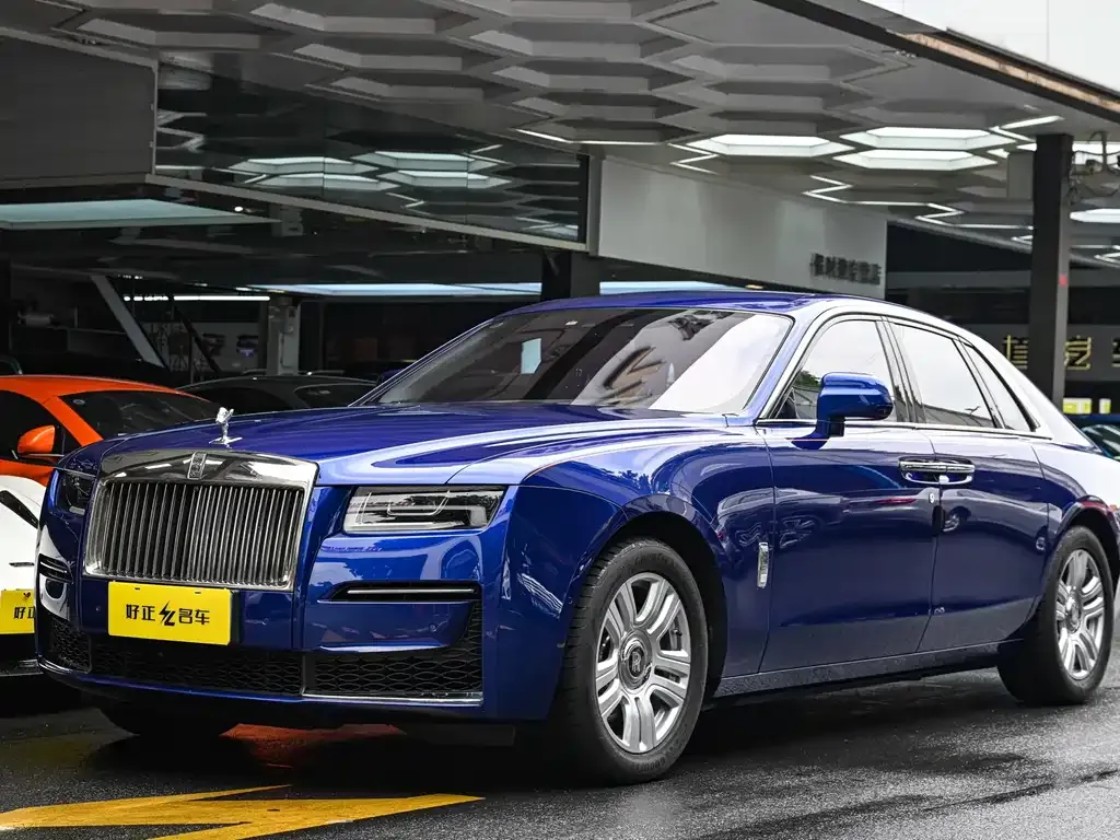 Rolls-Royce Ghost — фото 1