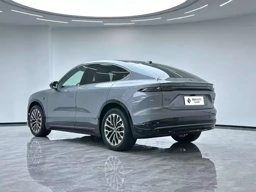 NIO EC6 — фото 9