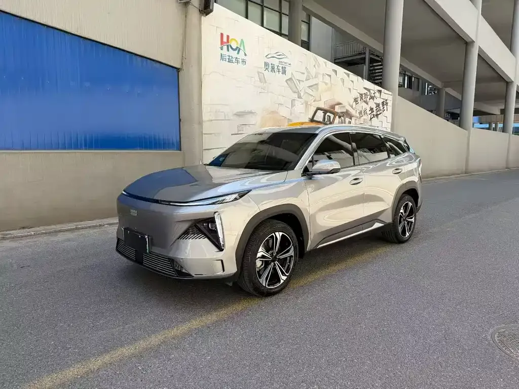 Geely Galaxy L7 — фото 1