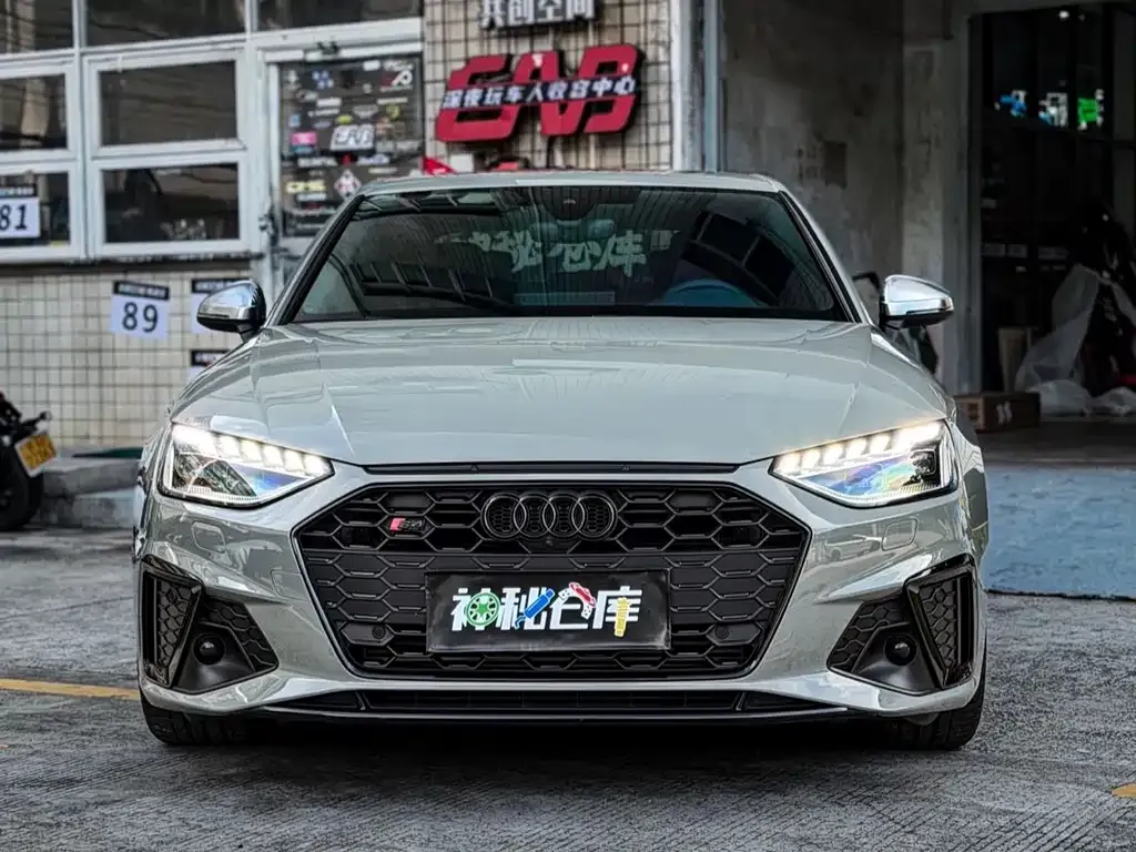 Audi S4 2023 из CN, фото 3