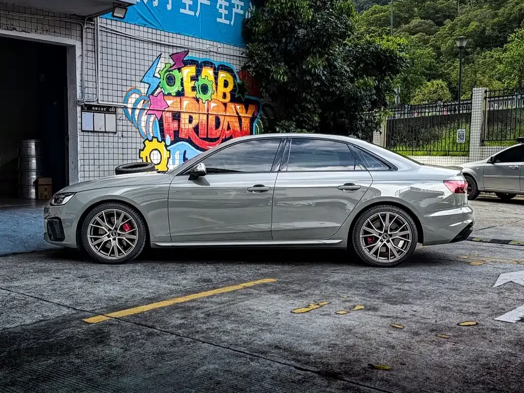 Audi S4 2023 из CN, фото 9