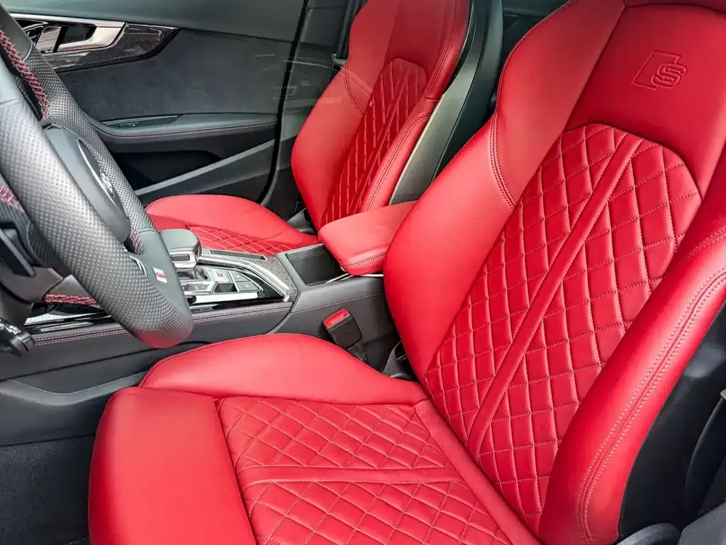Audi S4 2023 из CN, фото 4