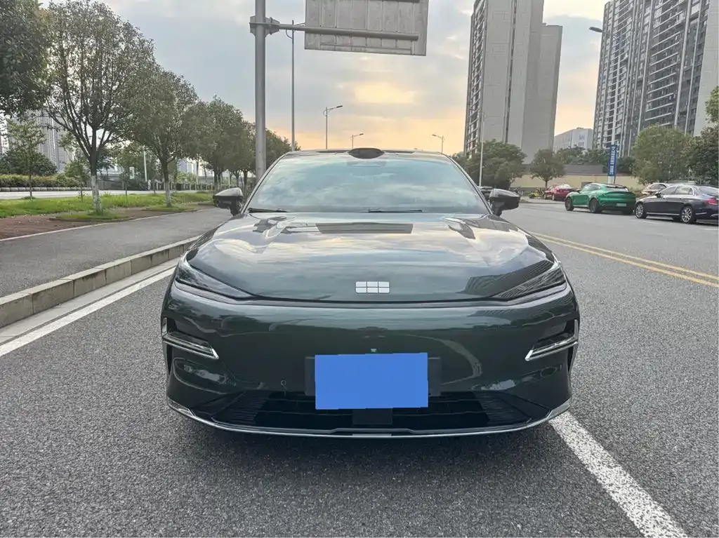 Geely Galaxy Xingyao 8 2025 из CN, фото 5