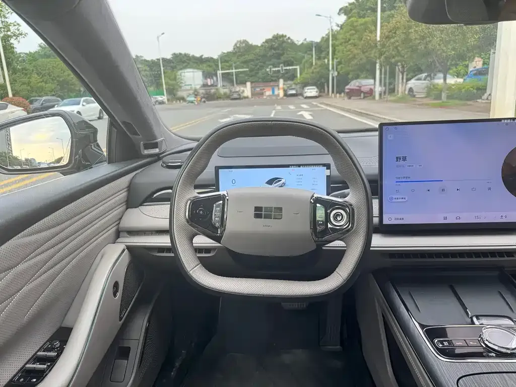 Geely Galaxy Xingyao 8 2025 из CN, фото 4