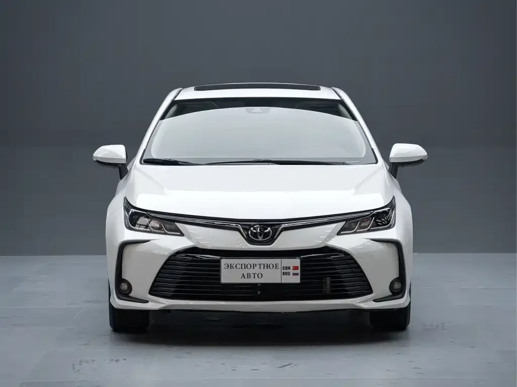 Toyota Corolla — фото 10