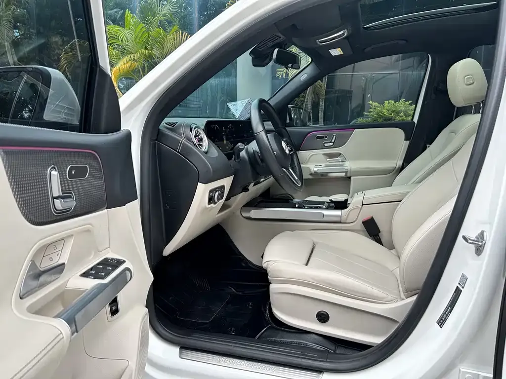 Mercedes-Benz EQB 2023 из CN, фото 2
