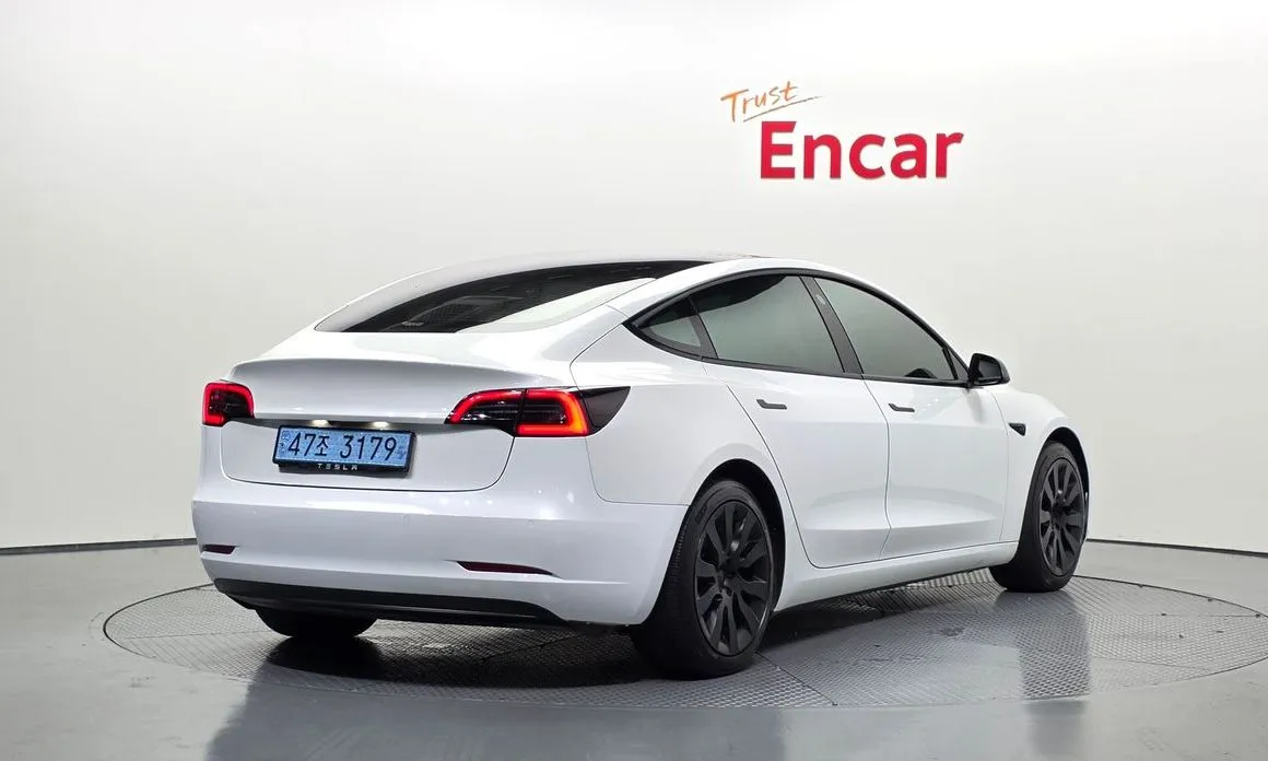 Tesla Model 3 2022 из KR, фото 7