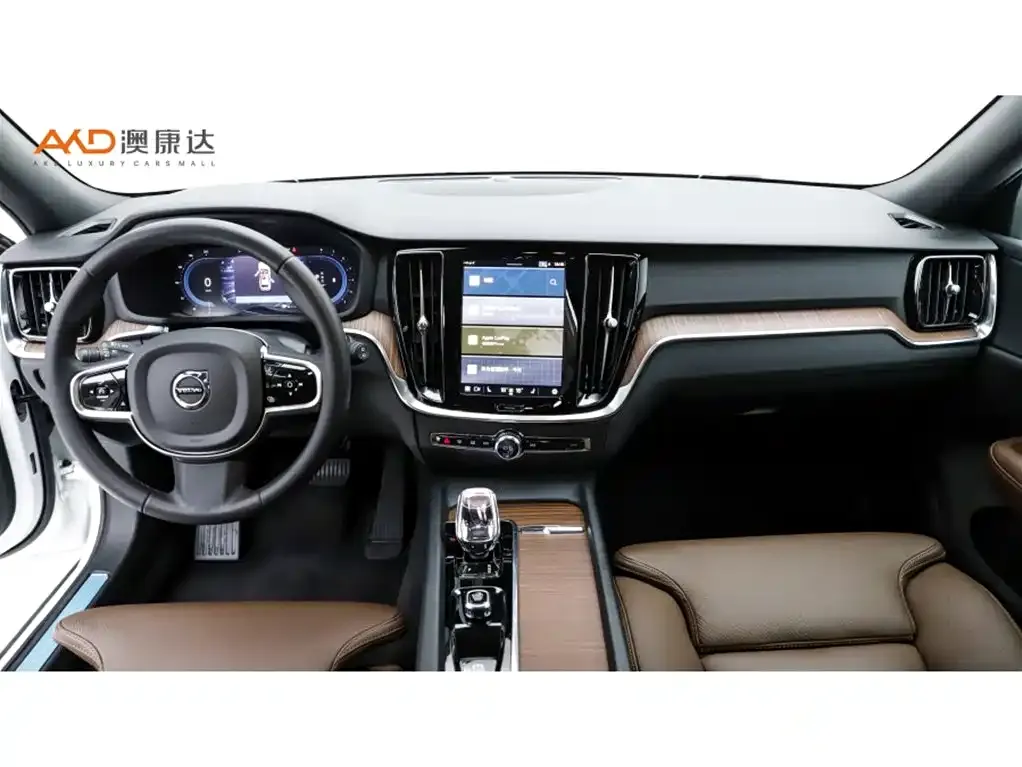 Volvo V60 2024 из CN, фото 9