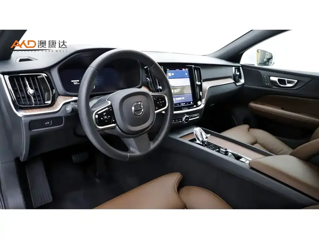 Volvo V60 2024 из CN, фото 10