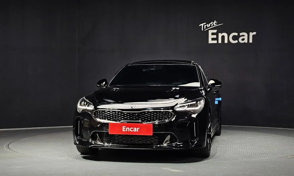 Kia Stinger 2023 из KR, фото 3