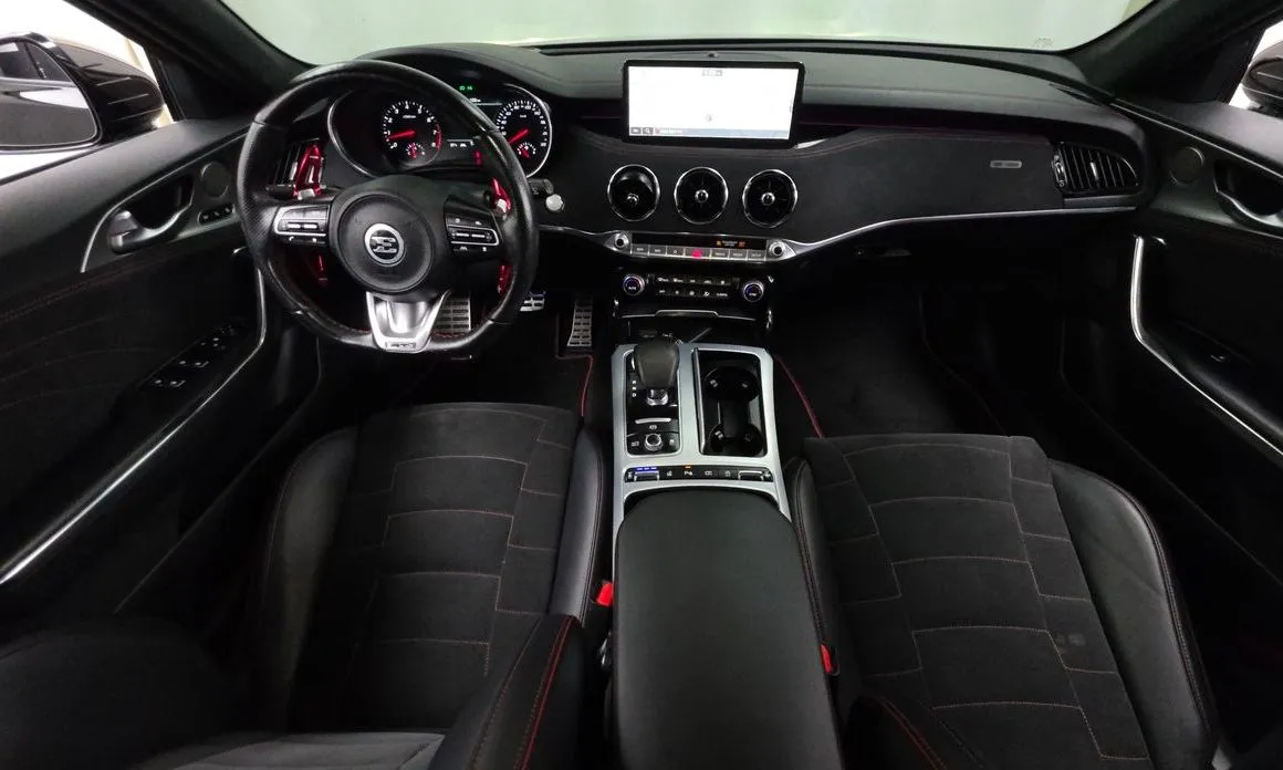 Kia Stinger 2023 из KR, фото 6
