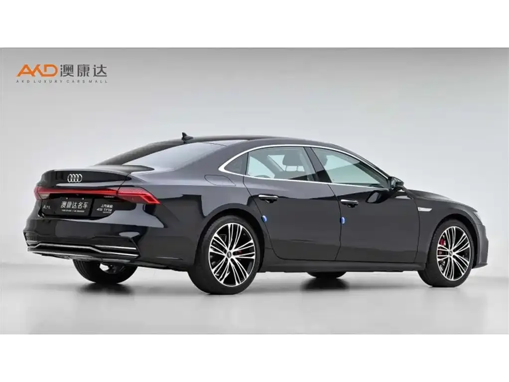 Audi A7L — фото 6