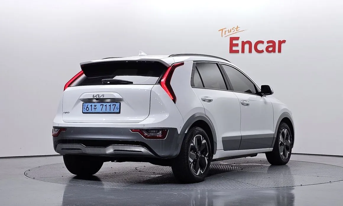 Kia Niro 2024 из KR, фото 2